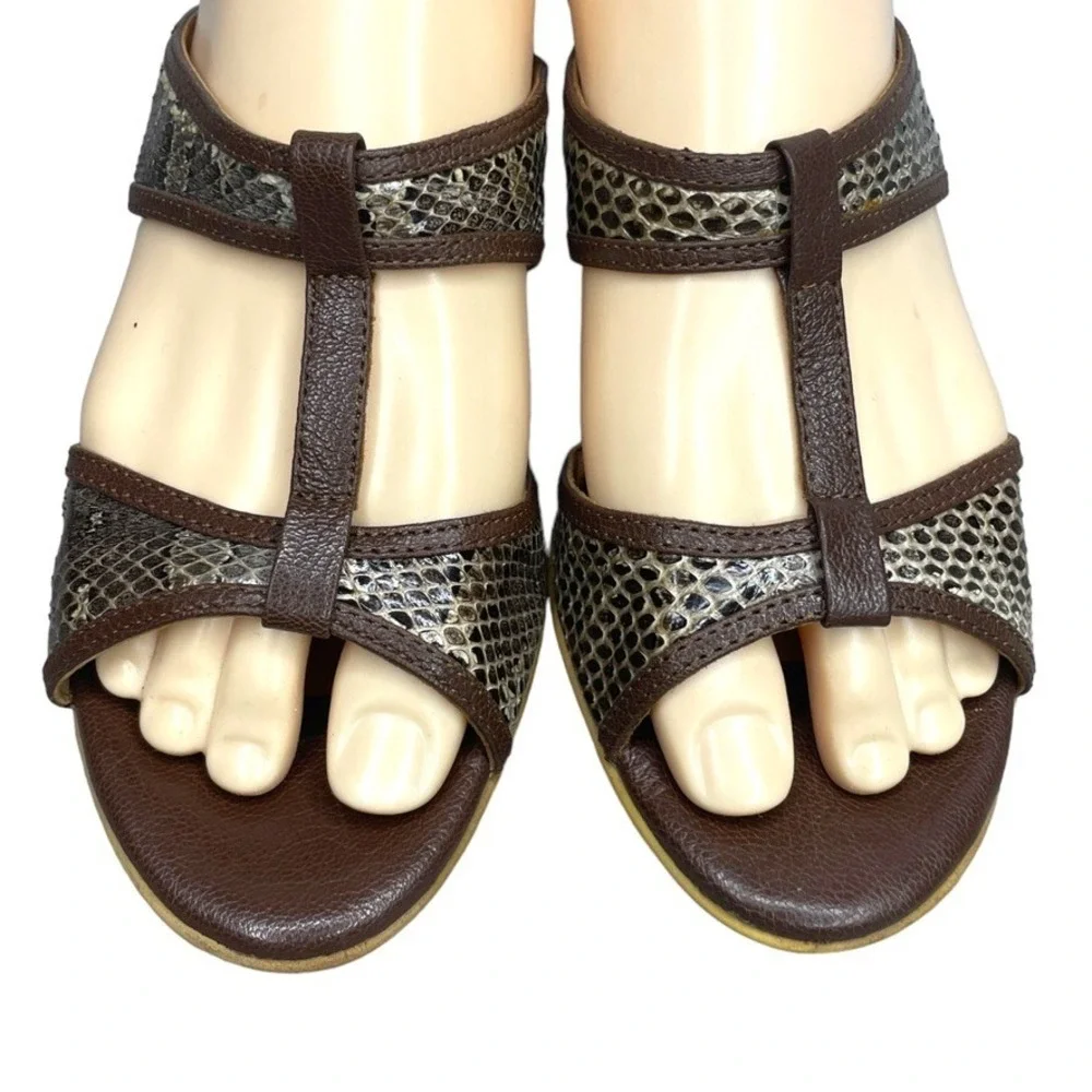 Sofft Brown Leather Snakeskin Print T Strap‎ Heeled Sandals Slides Size 7.5 M